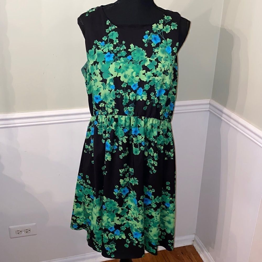 Eci size 14 floral dress